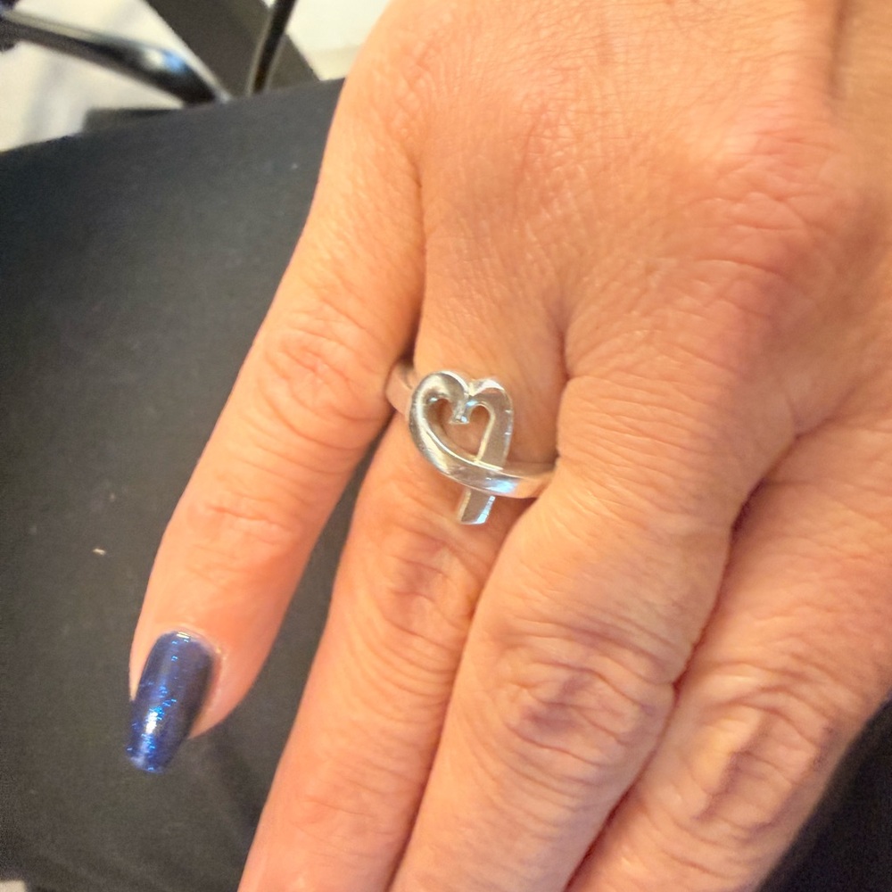 Tiffany & Co. Silver Heart Cutout Ring - Picture 4 of 6
